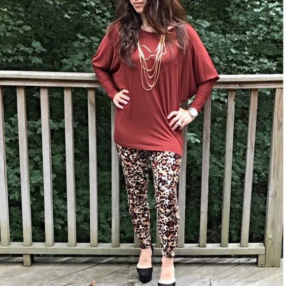 One left!! πΊ Brushed Leopard Print Leggings! 1 Sz - Picture 3 of 5